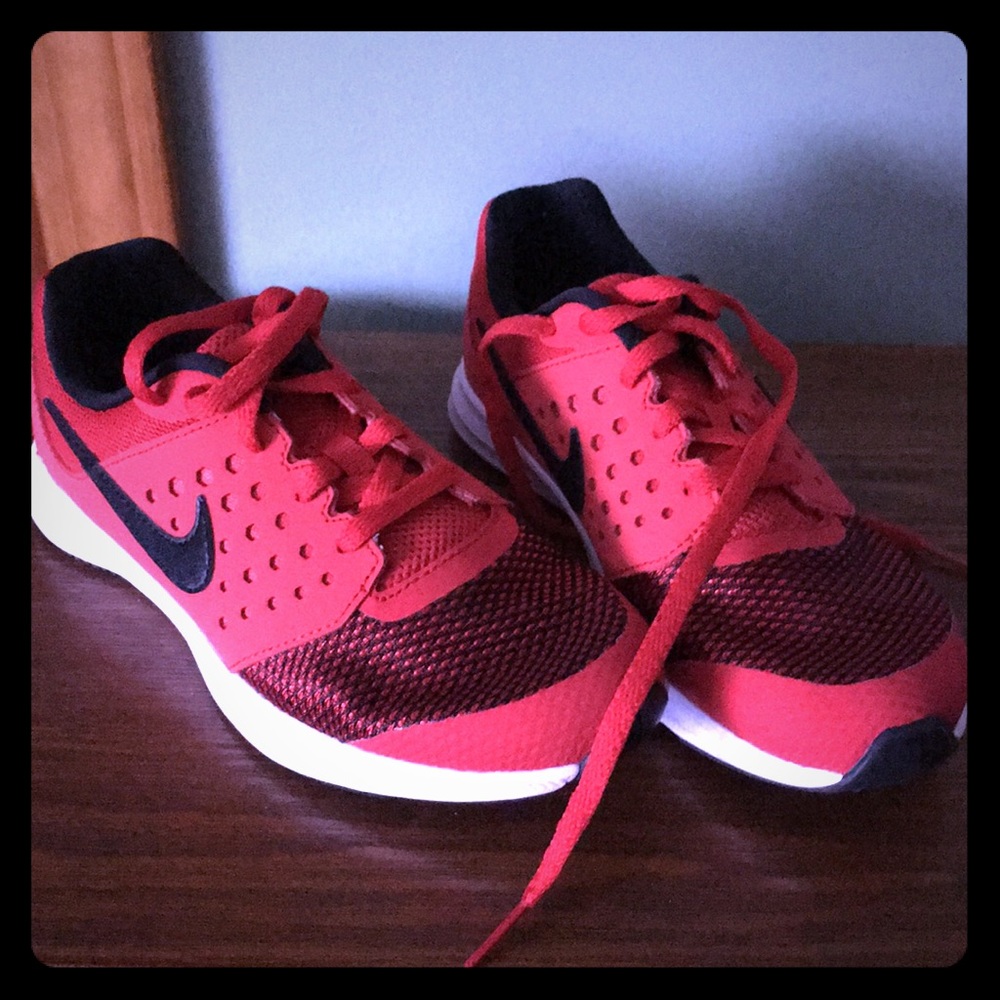 Boys Nike 2Y